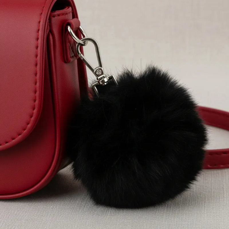Mini Bag Cartera Bandolera Cuero Sintético Con Pompón Bordó